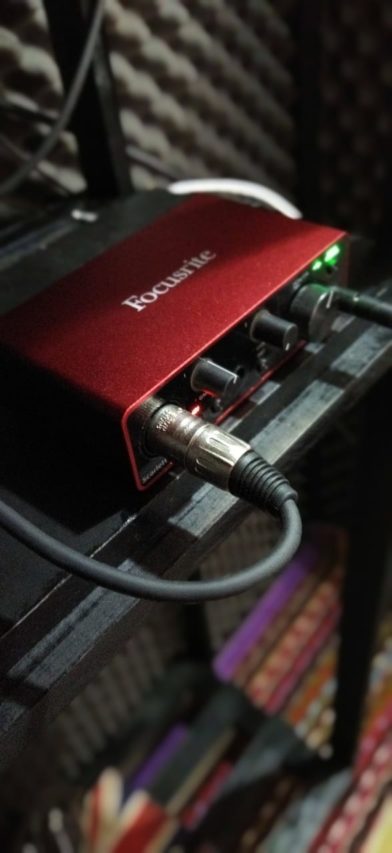 Interface de áudio: Scarlett 2i2 Studio 3rd Gen – Focusrite